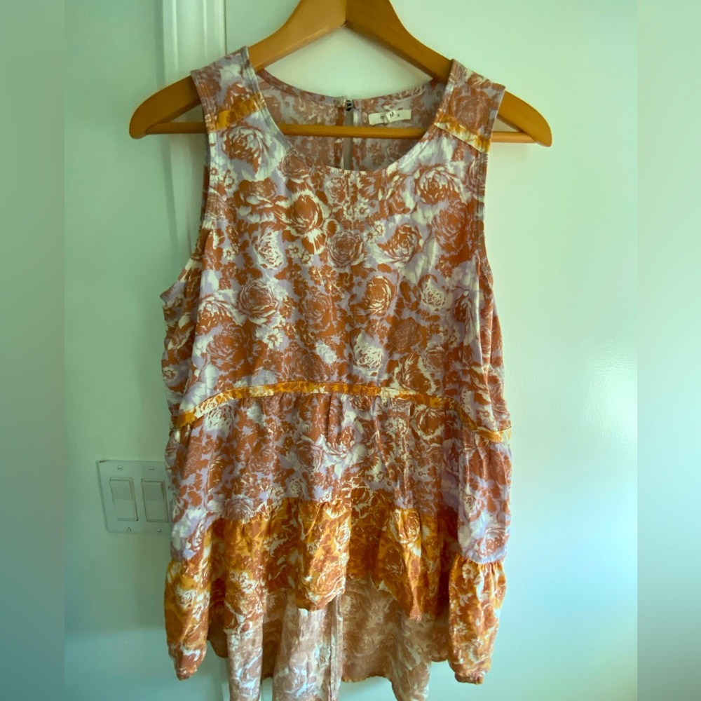 Maurices Womens Floral Flowy Sleeveless Bouse-Cream-Rose Size Medium